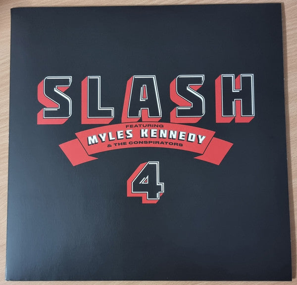 Slash (3) Featuring Myles Kennedy & The Conspirators : 4 (Box, Dlx + LP, Album + CD, Album + Cass, EP)