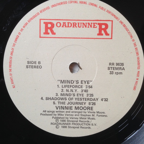 Vinnie Moore : Mind's Eye (LP, Album)